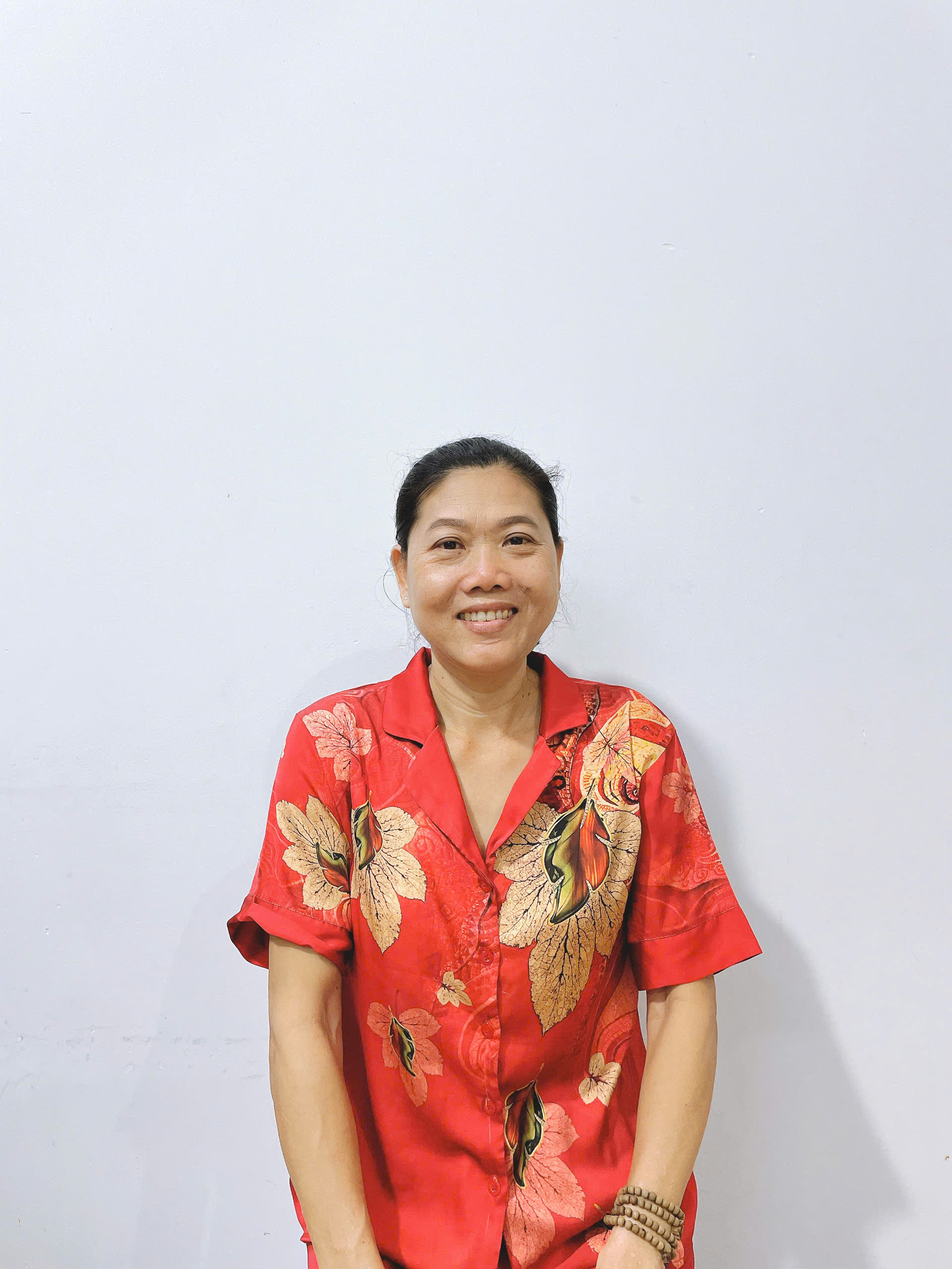 CÔ HIỀN LÀNH CHĂM ÔNG BÀ GIỎI TÌM VIỆC