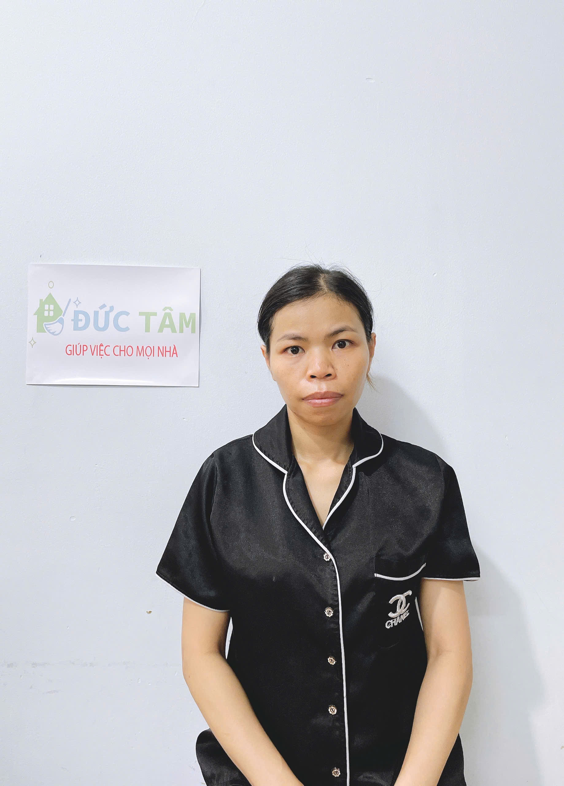 Chị Cúc 1988 quê Bình Thuận hoàn cảnh khó khăn, tìm việc làm lâu dài