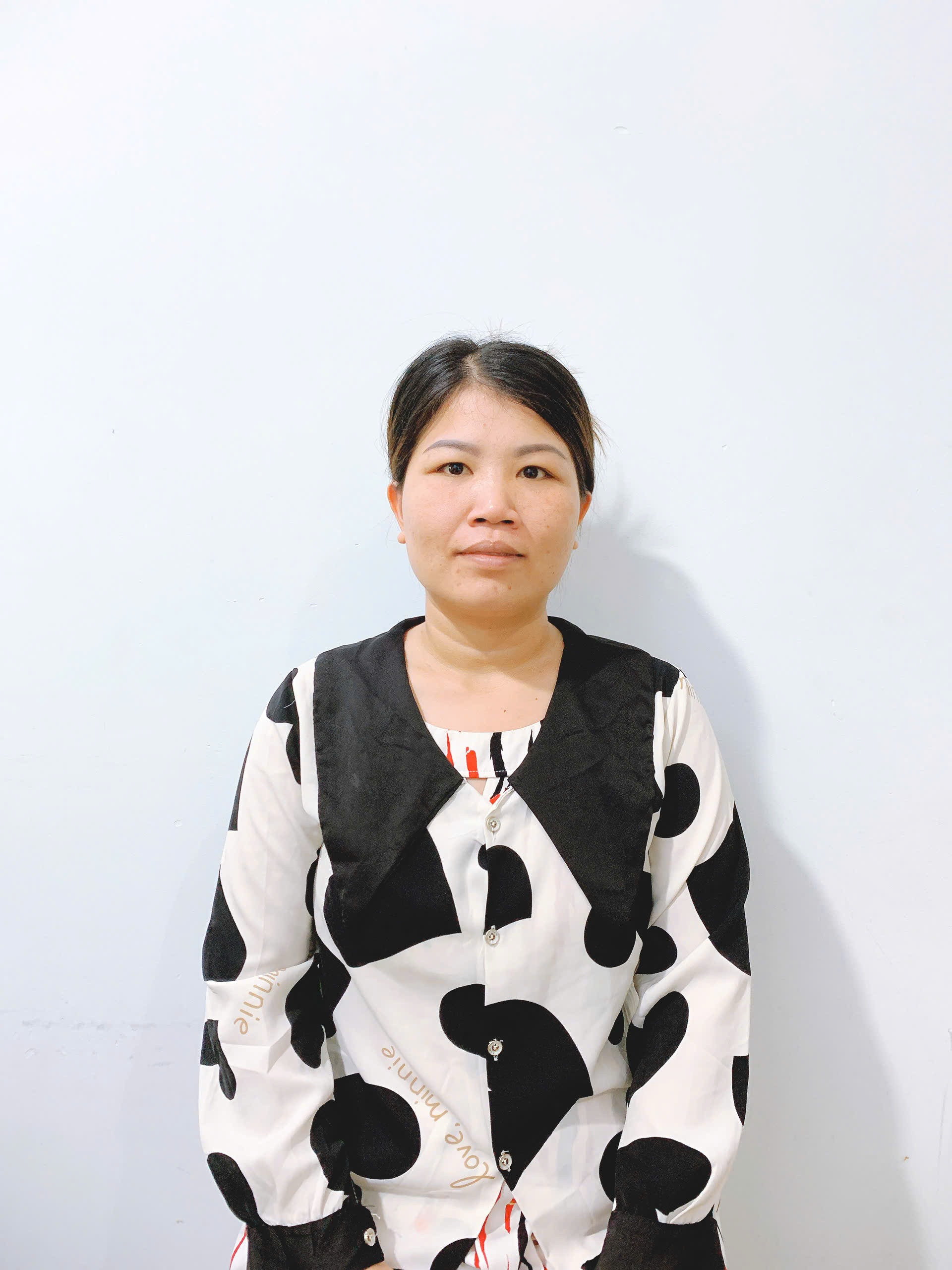 CHỊ NHẬN CHĂM EM BÉ TỪ SƠ SINH