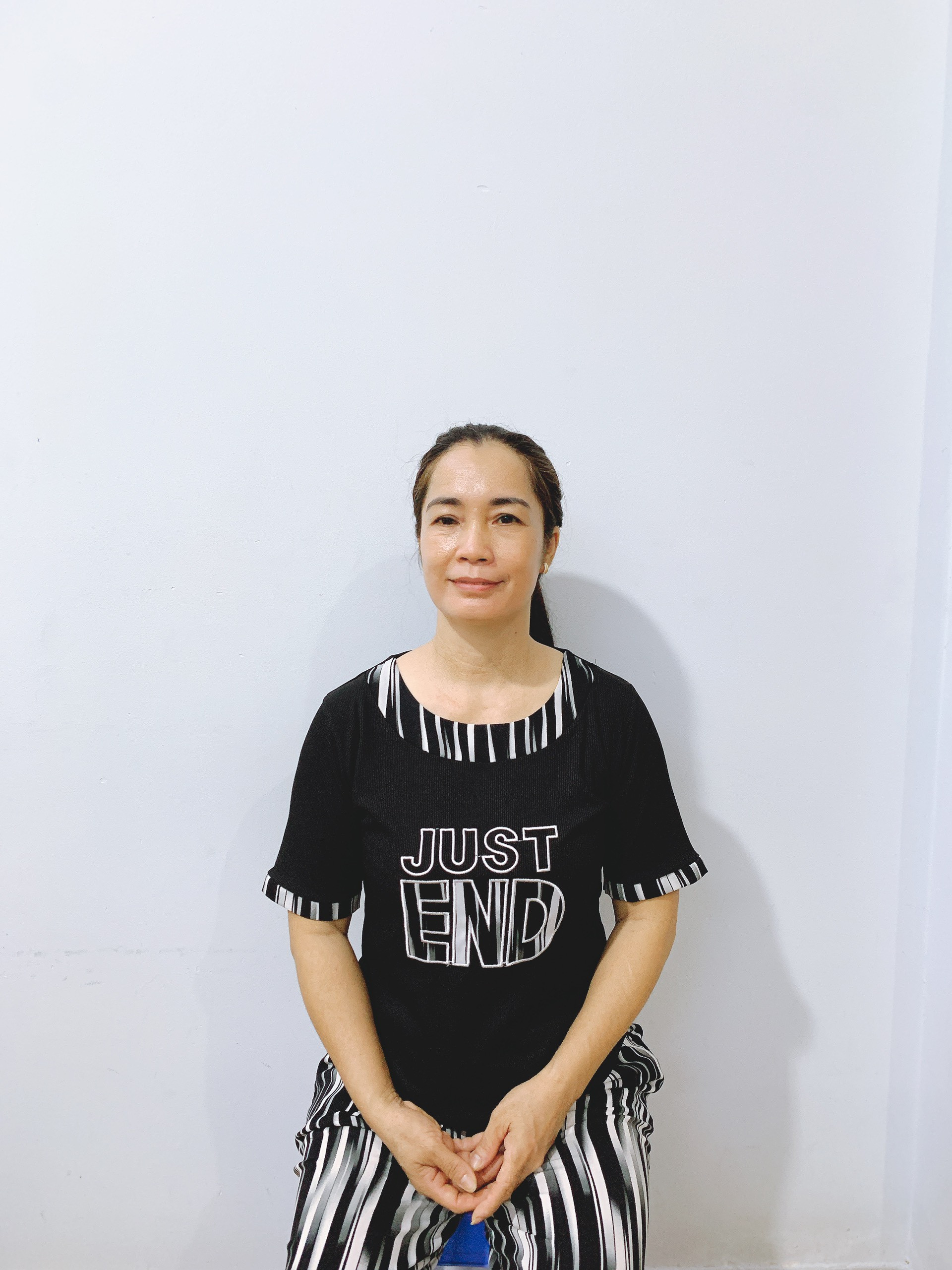 Chị Huyền sinh năm 1975 quê Đồng Nai thiện chí nhận chăm bé, chăm bệnh