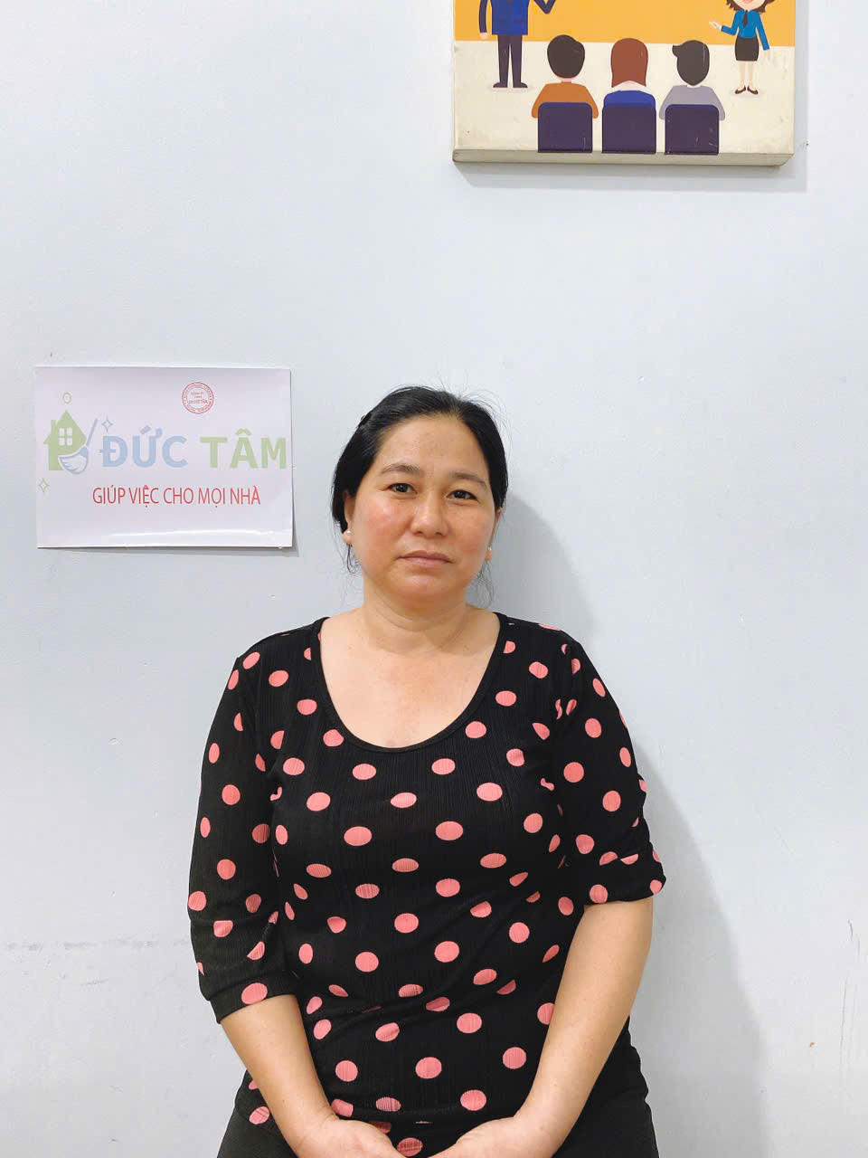 Chị Diệu chuyên chăm sóc ông bà