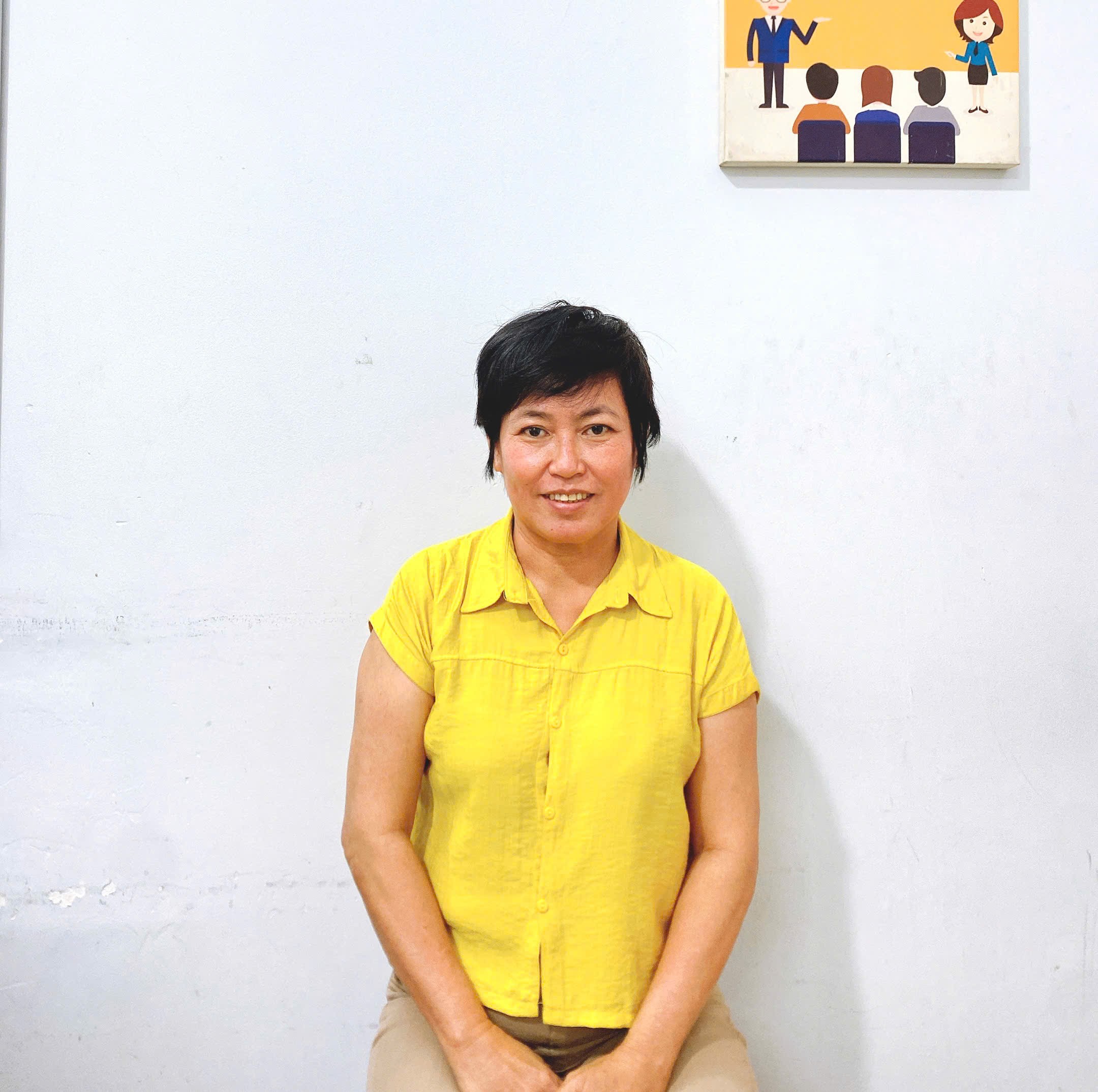 Cô Bảy chuyên chăm bé