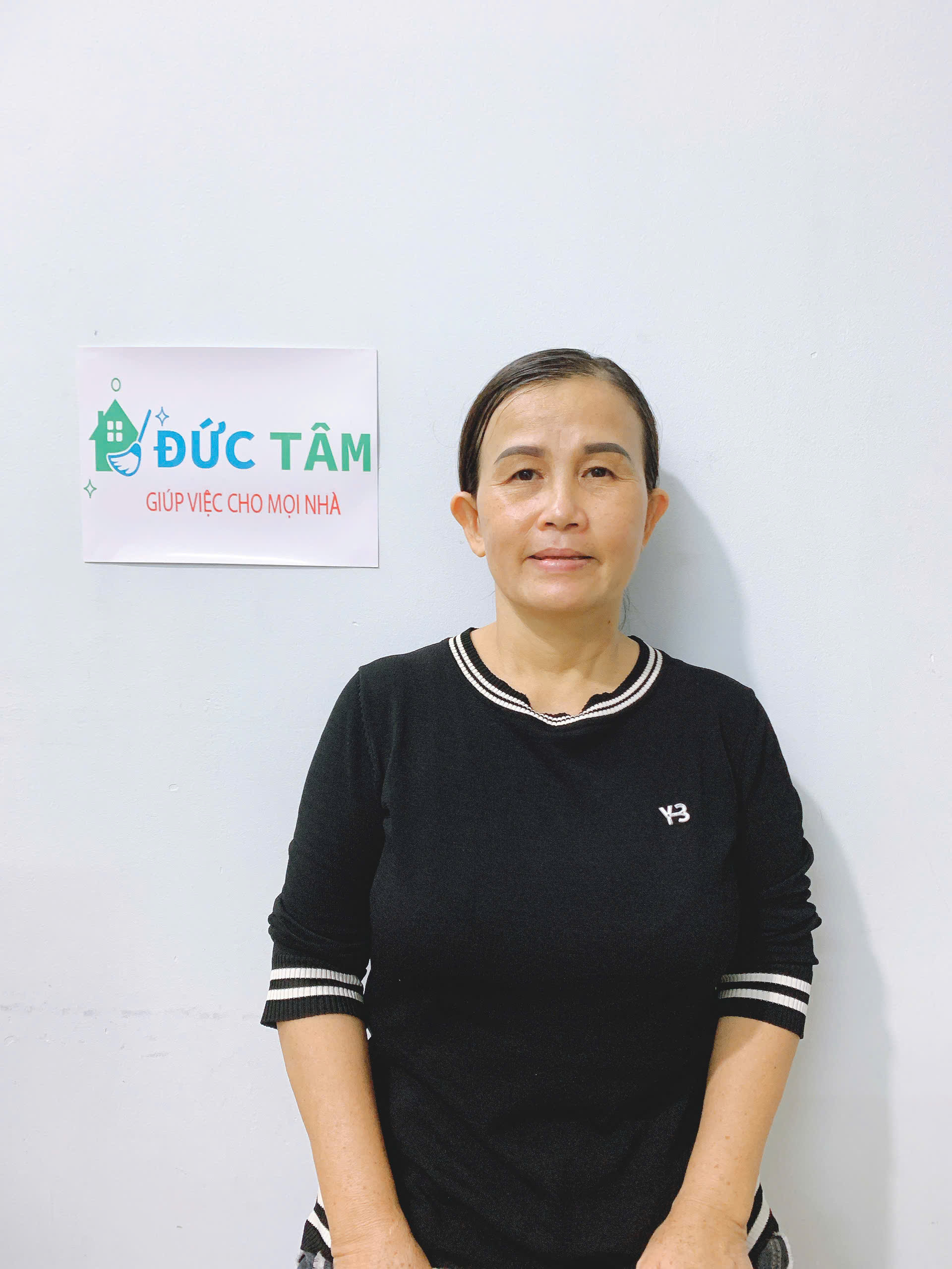 Chị Út hiền lành dễ thương đi làm ổn định không vướng bận gia đình