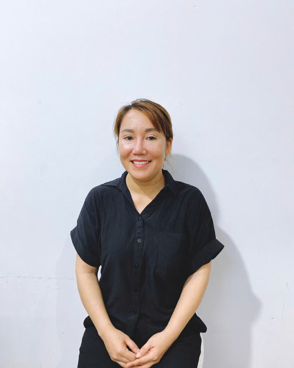 Chị Huyền sinh năm 78 quê Bình Định lần đầu vô Sài Gòn đi làm, hiền lành thật thà