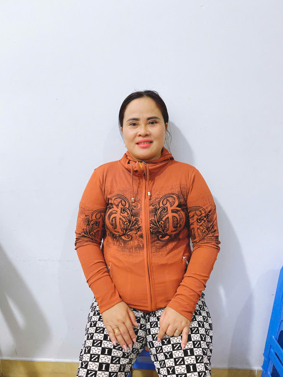 Chị Mai nấu ăn ngon giỏi việc cơm nước nhà cửa