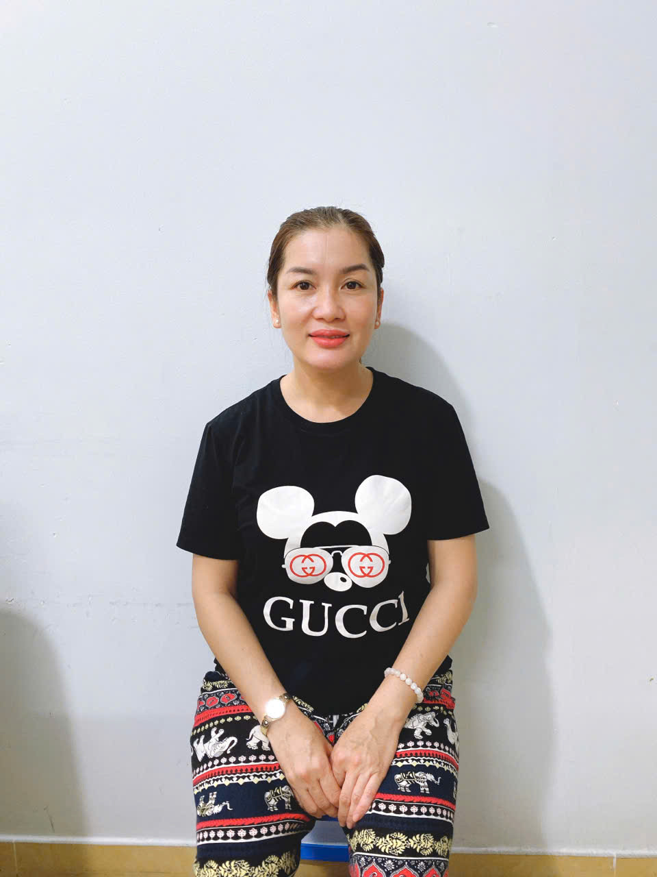 CHỊ HUYỀN CHĂM BẾ, GIÚP VIỆC NHÀ TẾT Ỏ LẠI