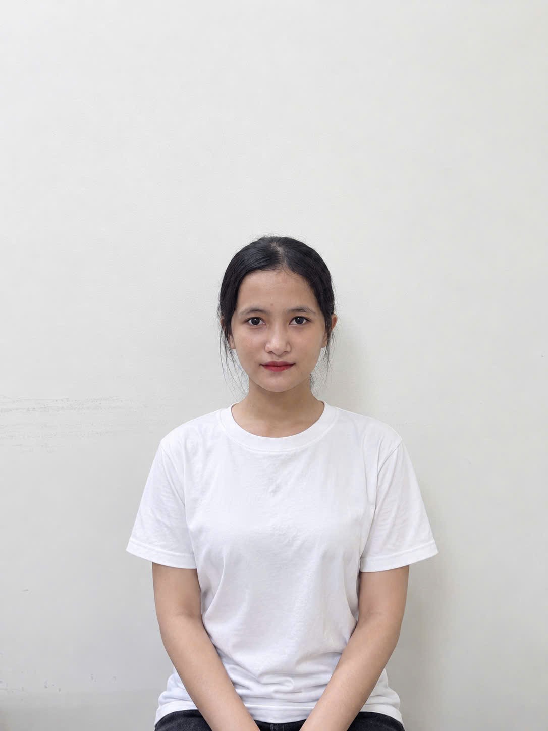 Nguyễn Lộ Thụy Thư