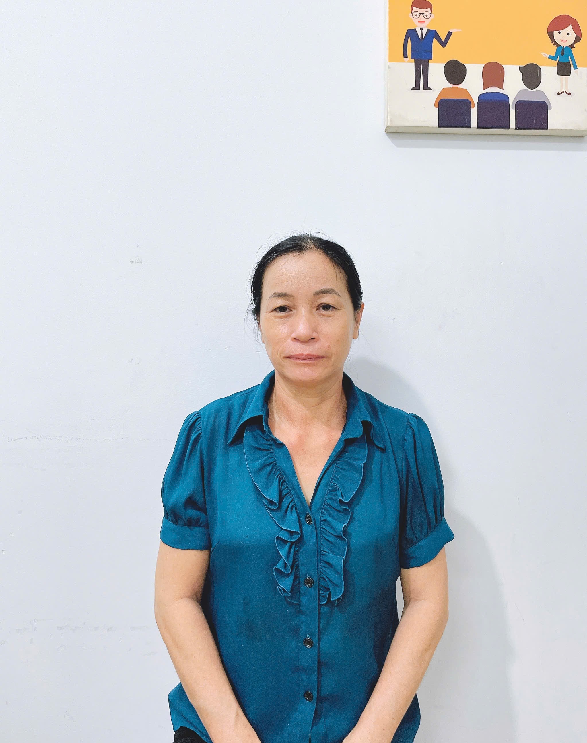 Cô Nhạn hiền lành, thiện chí, đi làm lo cho con ăn học, có thể làm Tết