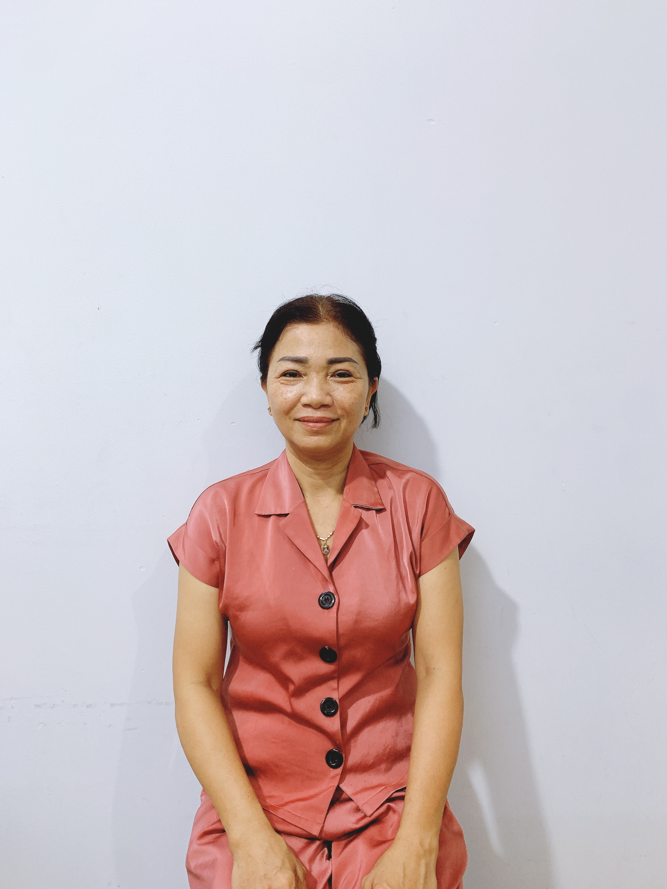 Đinh Thị Nga nhận chăm bé giúp việc nhà