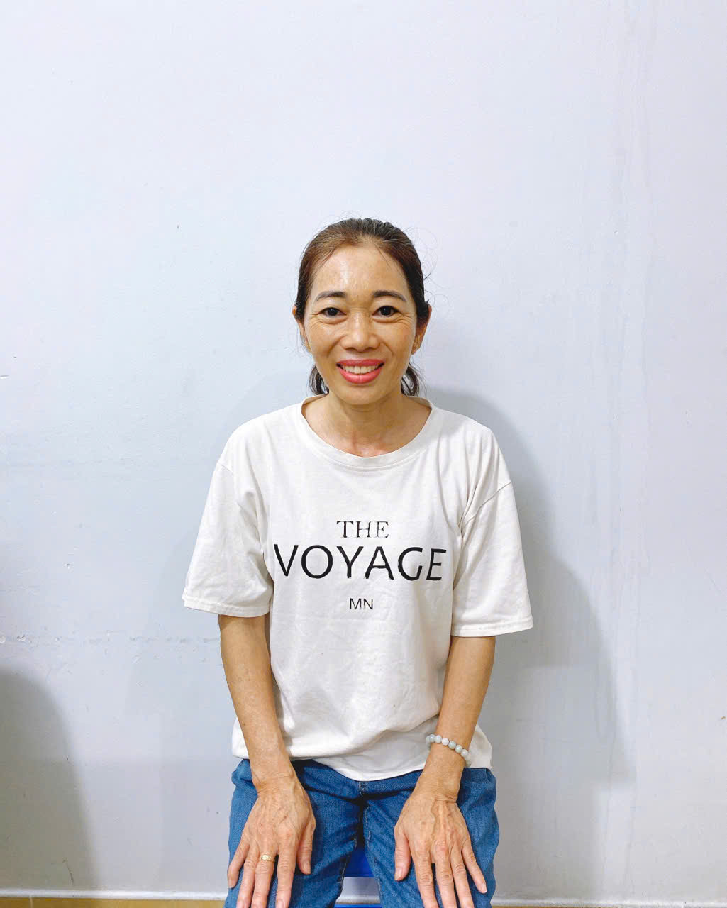 Cô Liễu chuyên chăm sóc em bé.