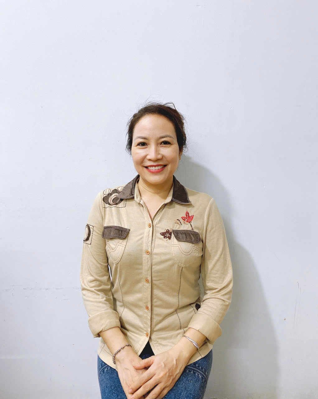 Chị Bình giỏi việc nhà đi làm có tâm dọn rất kỹ tính sạch sẽ