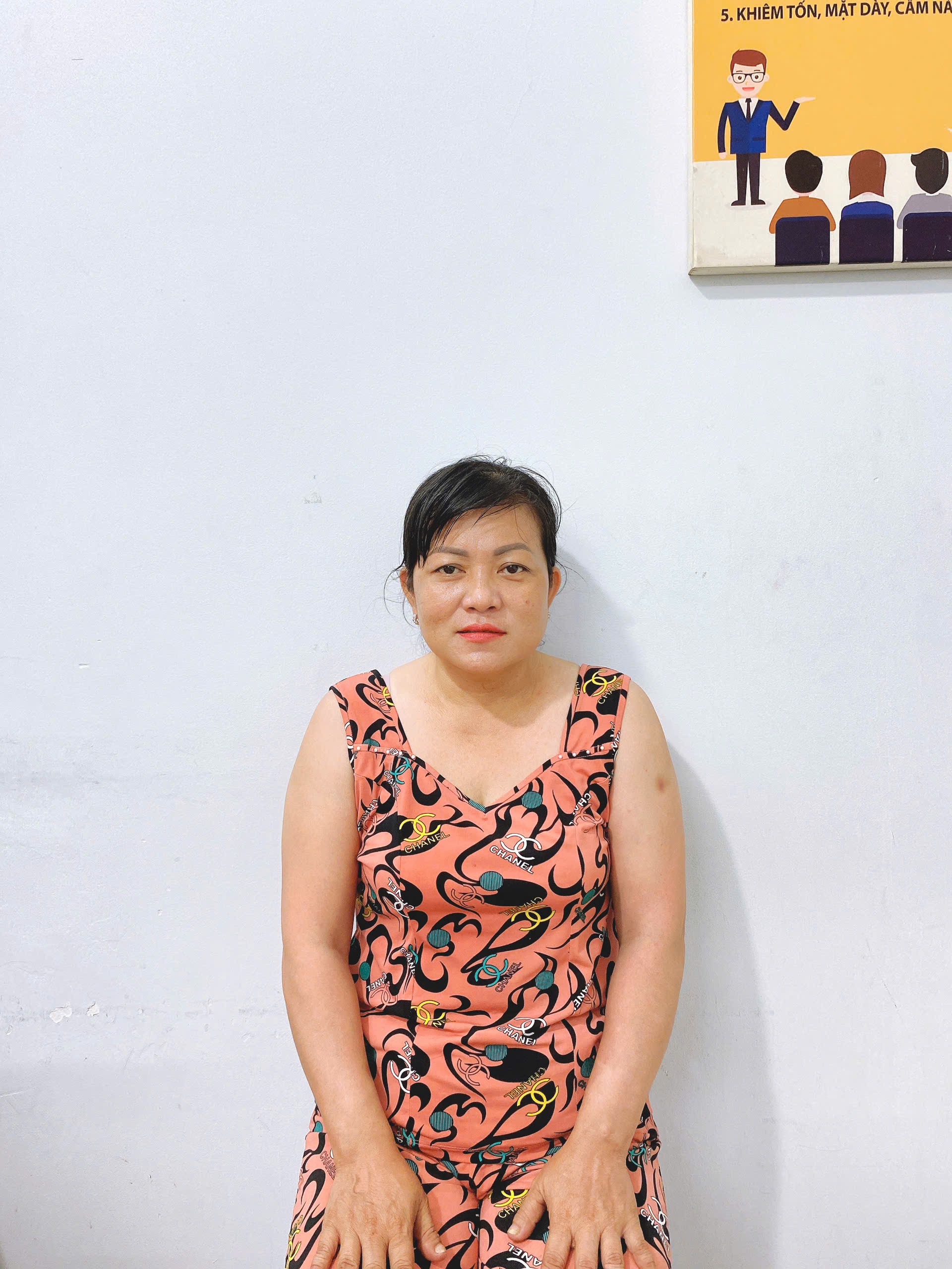 CHỊ CHẢ SIÊNG NĂNG CHĂM CHỈ, CHỦ ĐỘNG LÀM VIỆC NHÀ