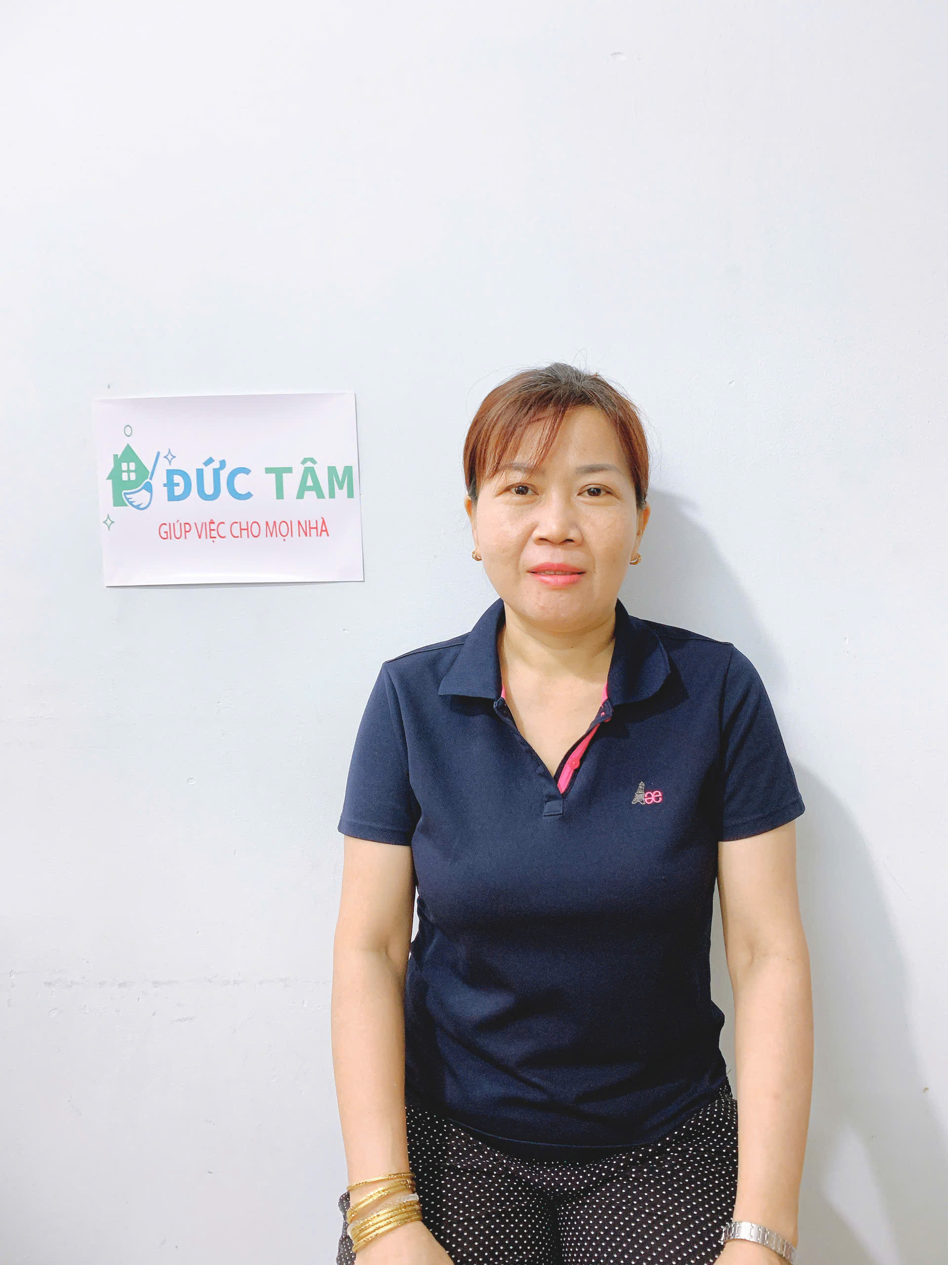 Chị Thùy Trang giỏi việc chăm em bé có kỹ năng chăm mát tay kỹ tính