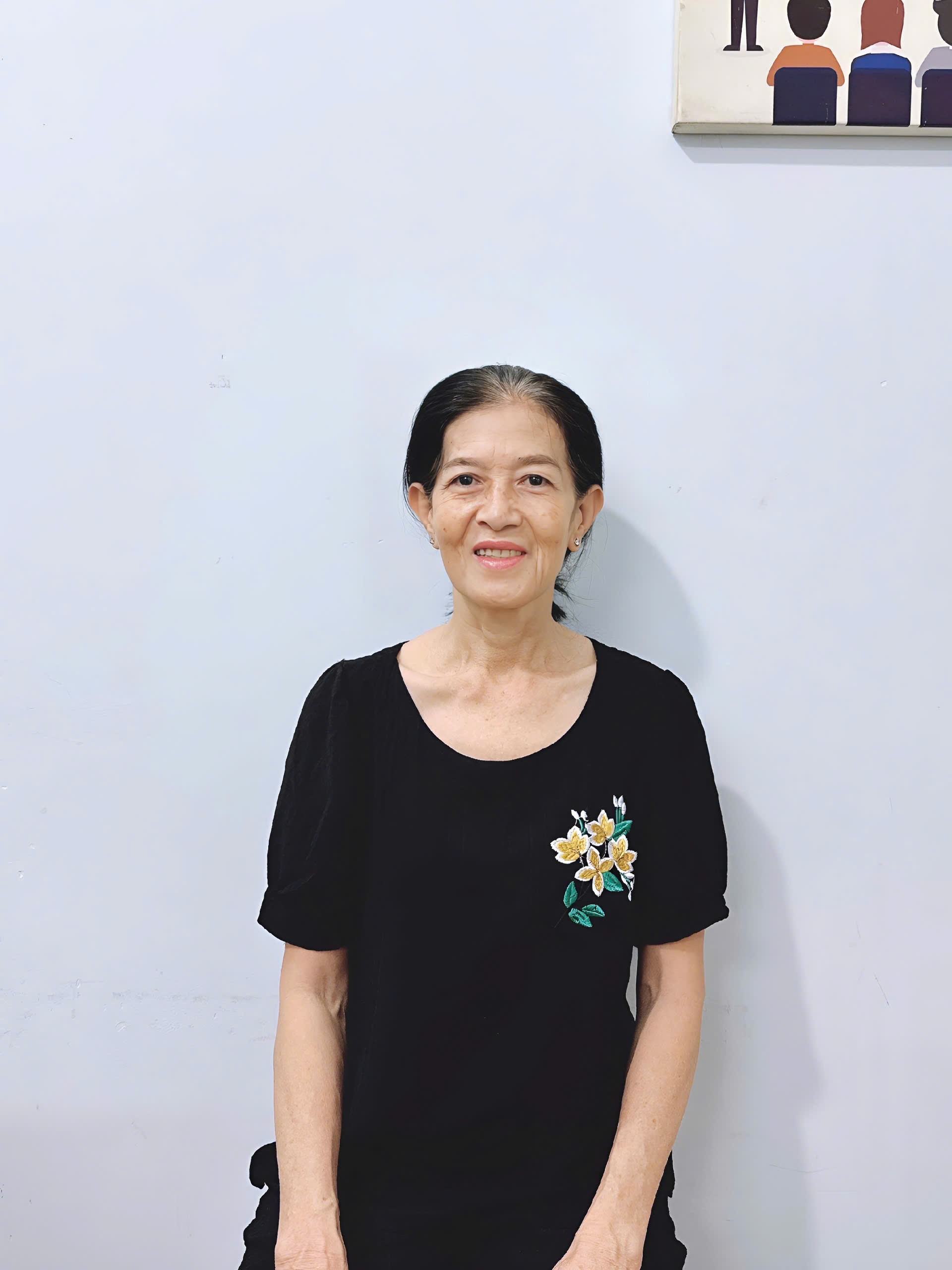 CÔ LOAN CHĂM BÉ SƠ SINH ĐẾN LỚN, NHẬN CHĂM MẸ BẦU