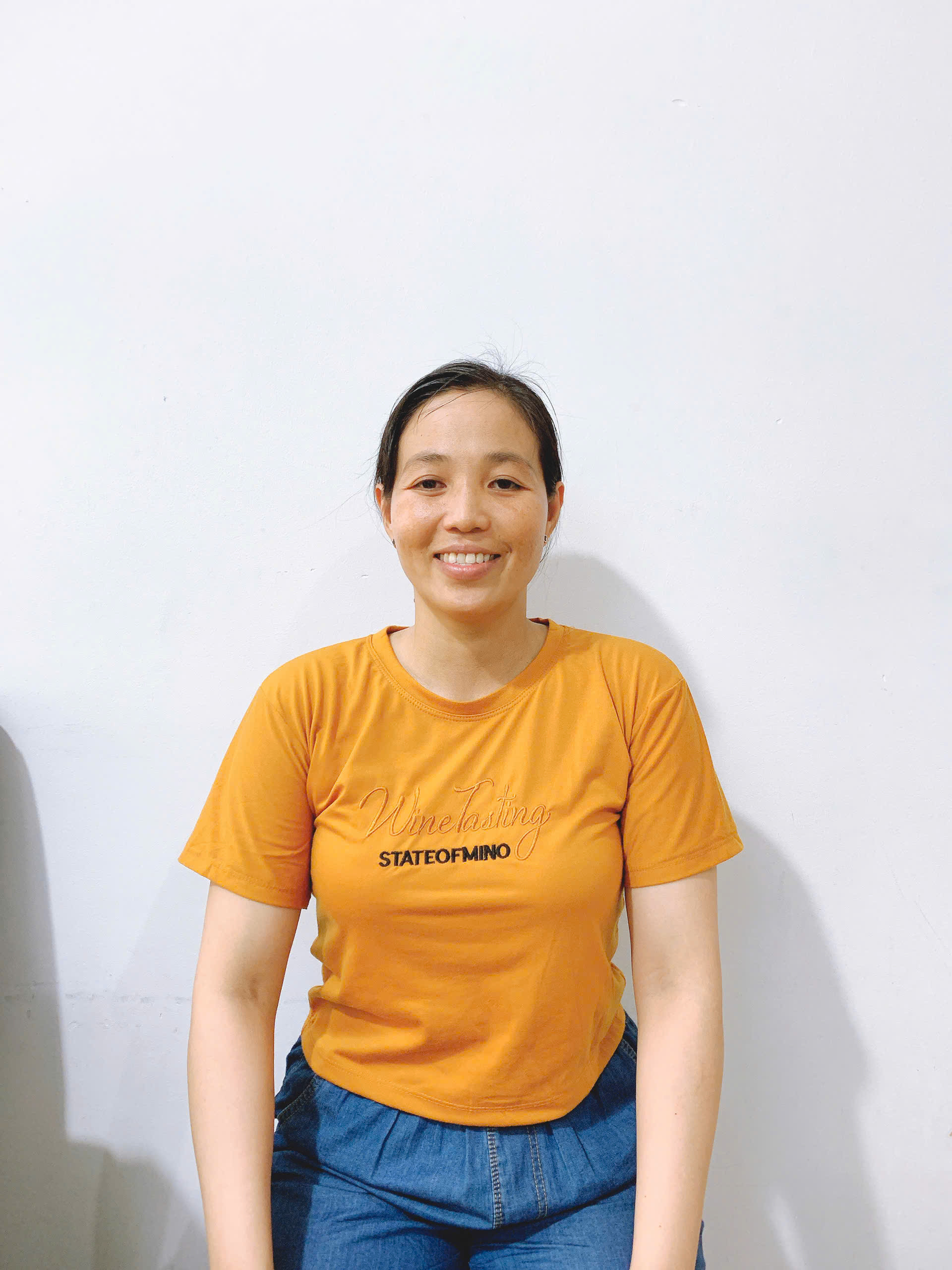 CHỊ TRẺ KHỎE NHANH NHẸN THIỆN CHÍ TÌM VIỆC ĐI LÀM