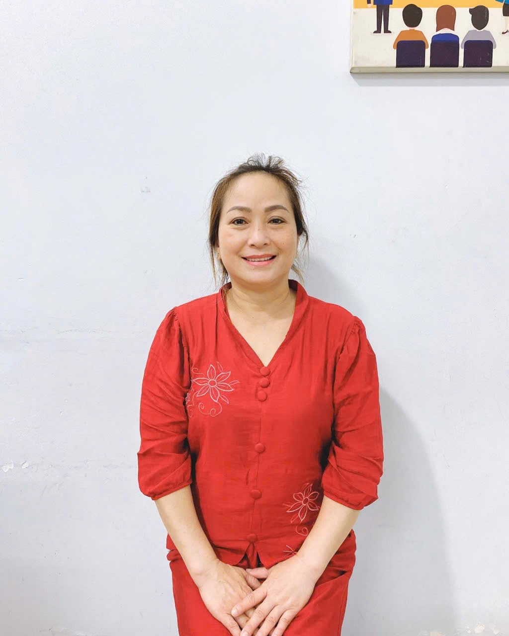 Chị Phượng chuyên chăm cháu