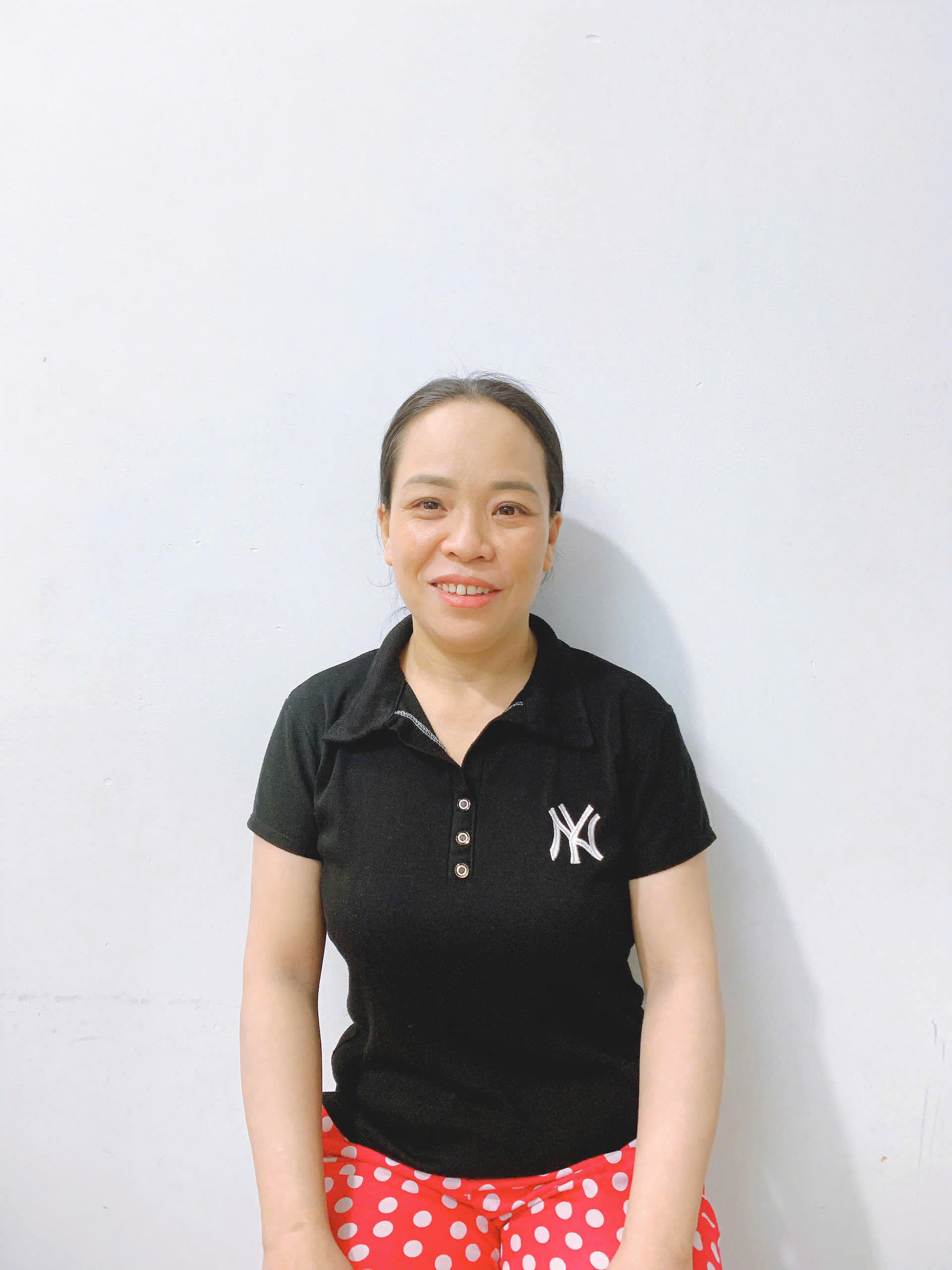 Chị Triều hiền lành giỏi việc chăm ông bà