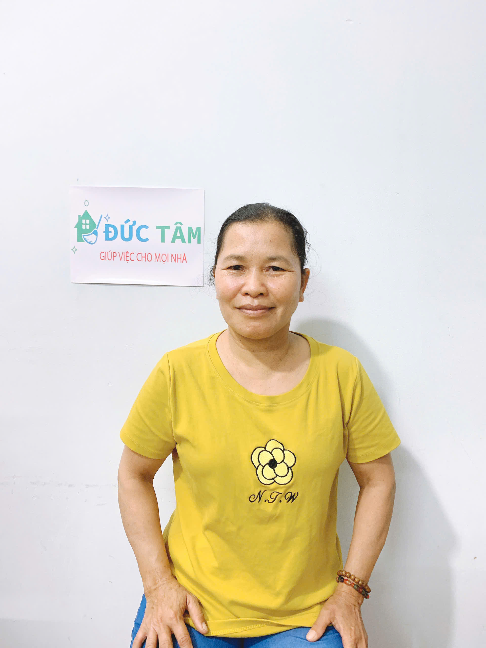 Cô Hiệp hiền lành chịu khó