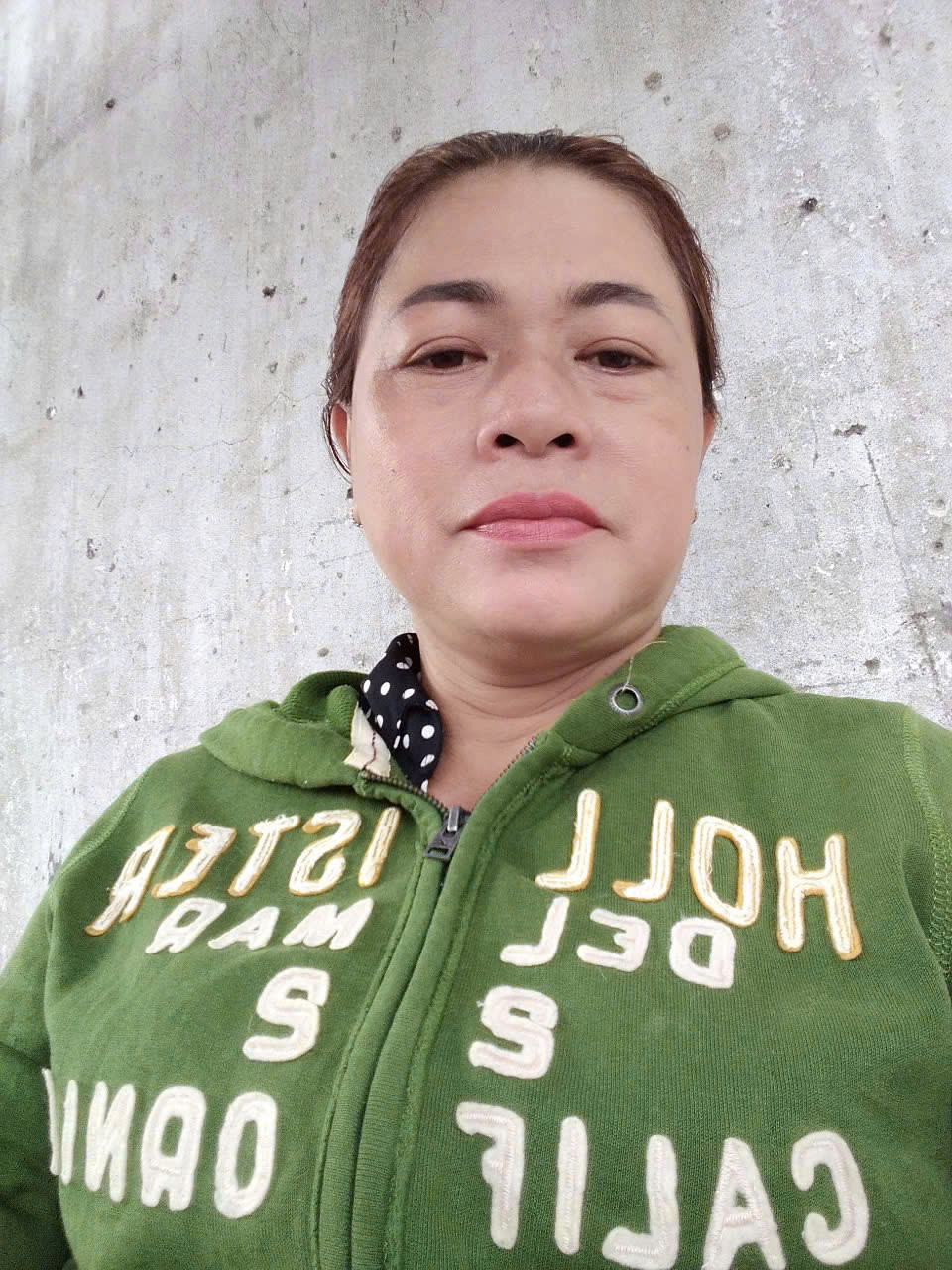 Cô Đào chuyên giúp việc nhà, tạp vụ, phụ quán, chăm ông bà