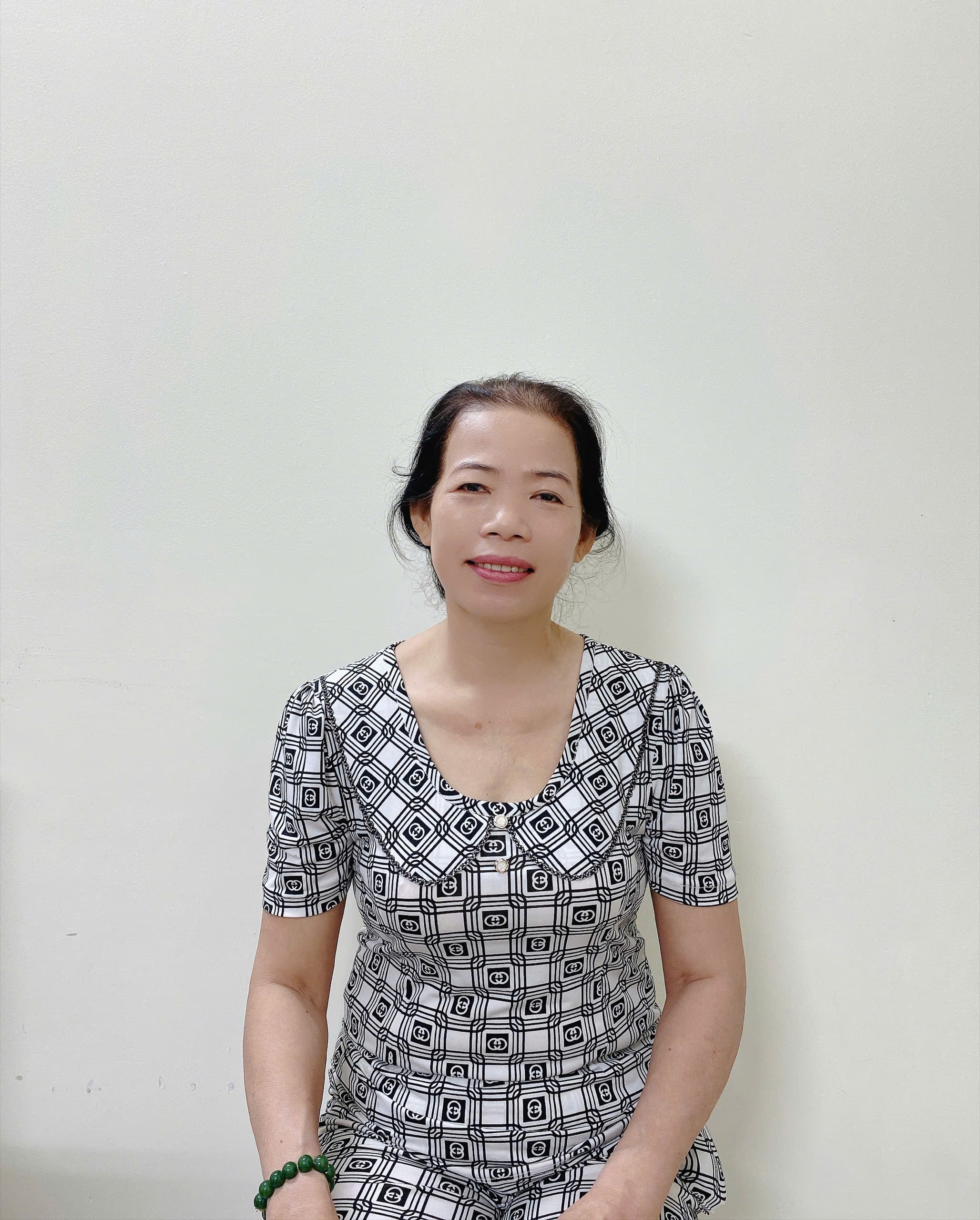 Chị Cẩm Em hiền lành nhỏ nhẹ, yêu thương ông bà và trẻ nhỏ