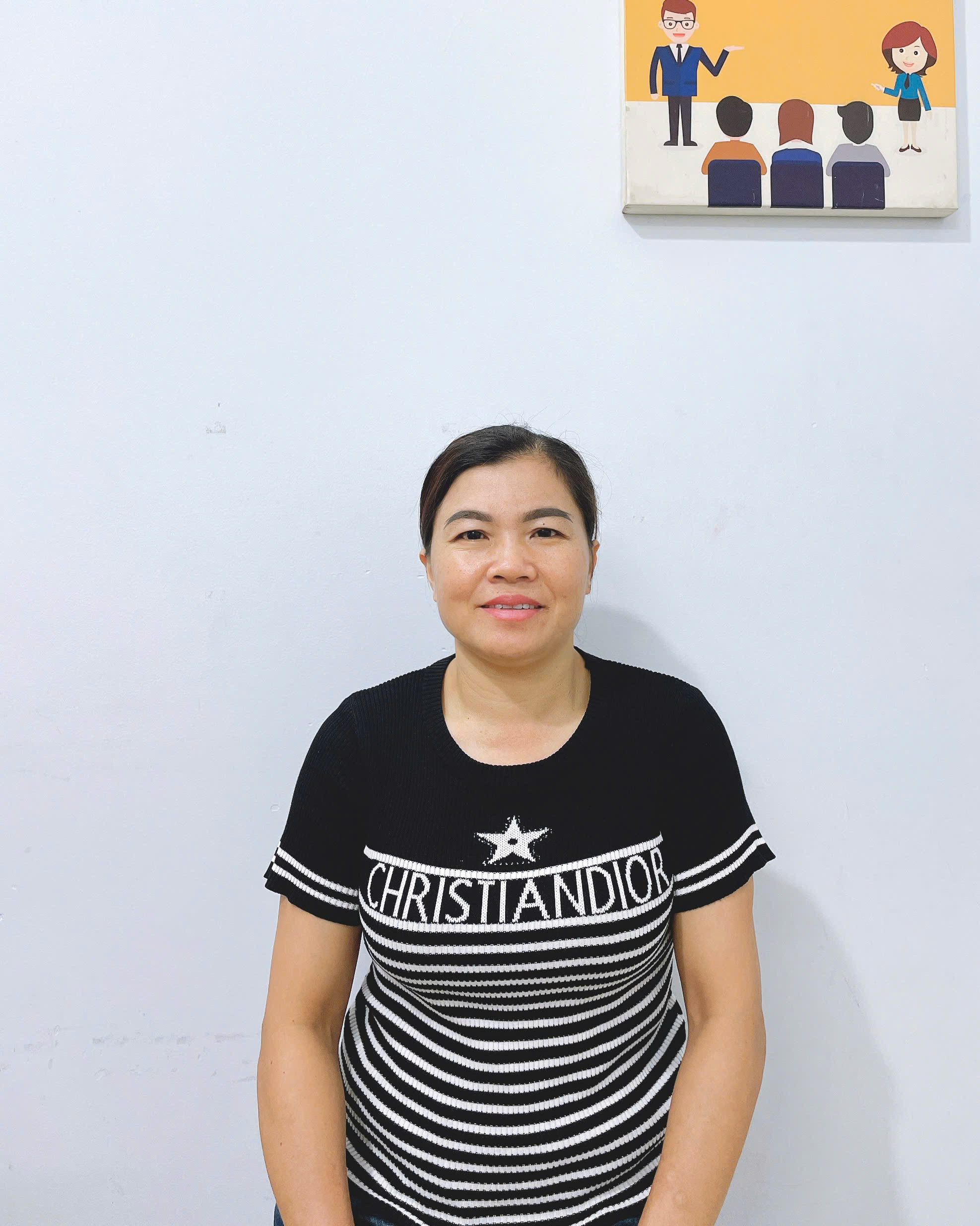 Chị Huệ chuyên giúp việc nhà, phụ chăm bé, không vướng bận, làm Tết được