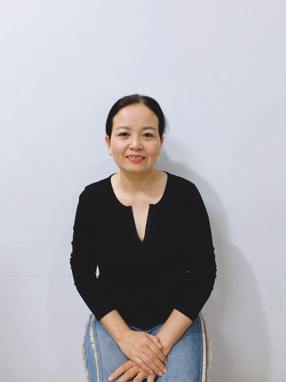 Chị Vân chuyên chăm bé có kinh nghiệm đi làm qua nhà bác sĩ