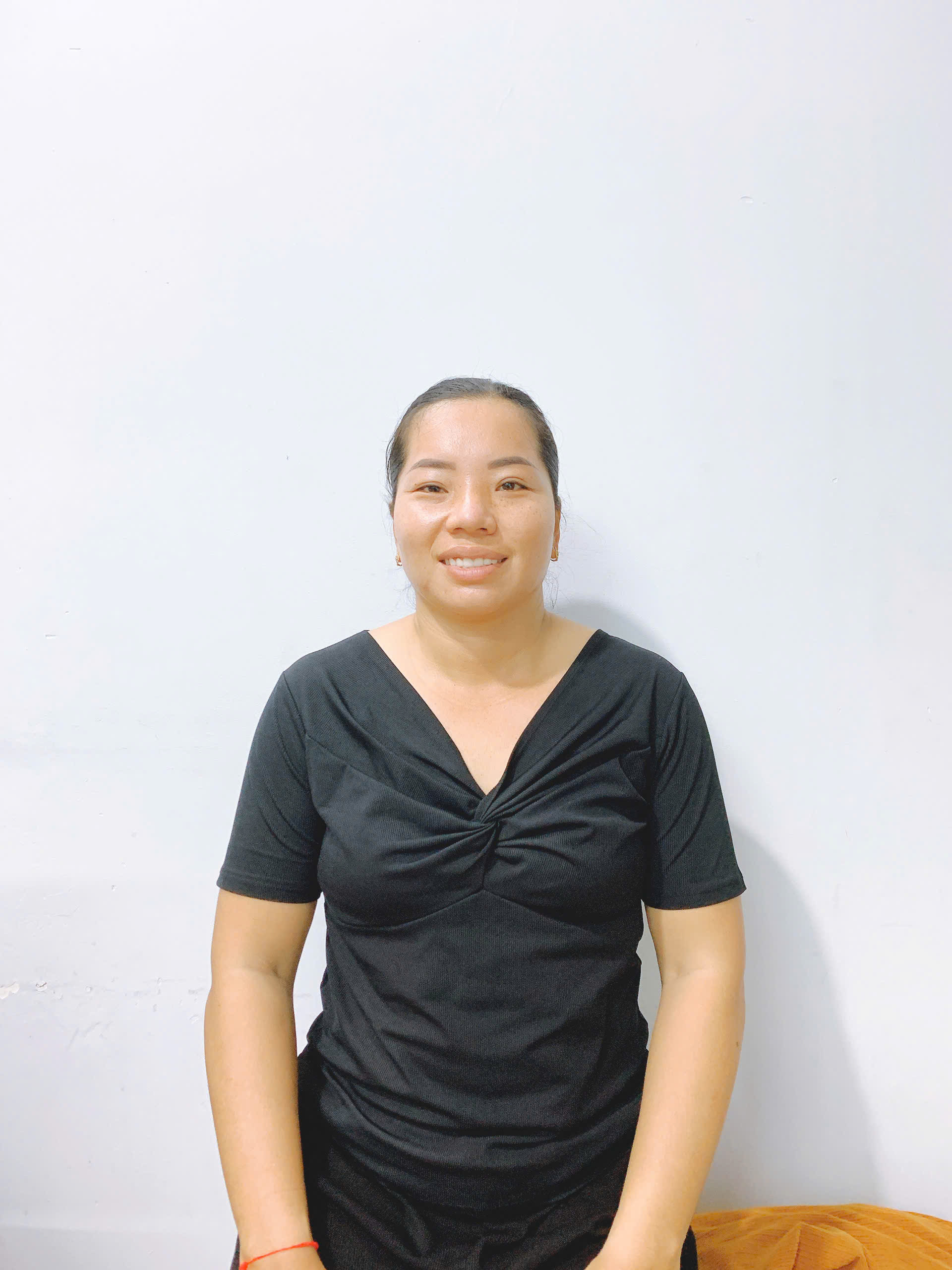 Chị Chè GIỎI VIỆC NHÀ ĐI LÀM ỔN ĐỊNH