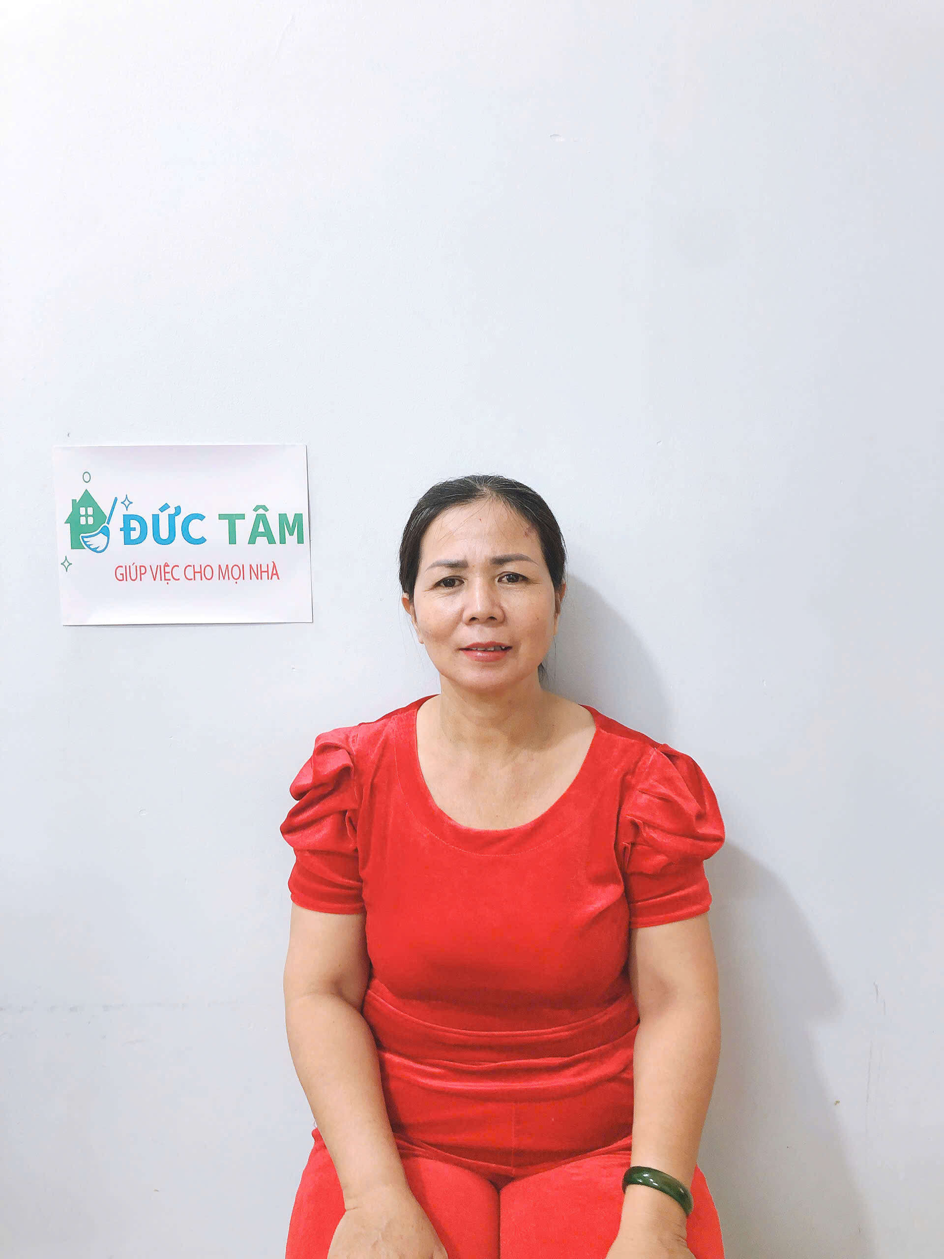 CHỊ CHUNG NHANH NHẸN NẤU ĂN NGON TÌM VIỆC