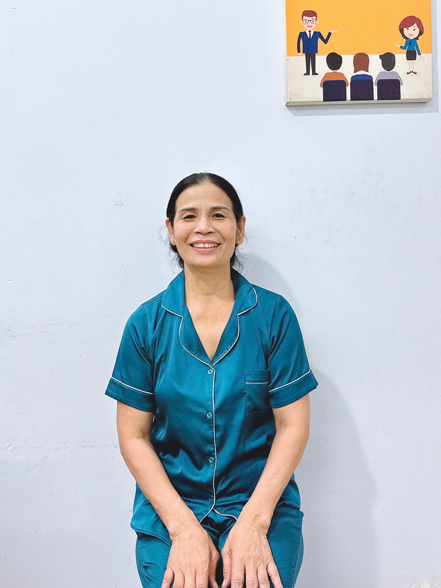 Cô Dung chuyên chăm già, chăm bệnh