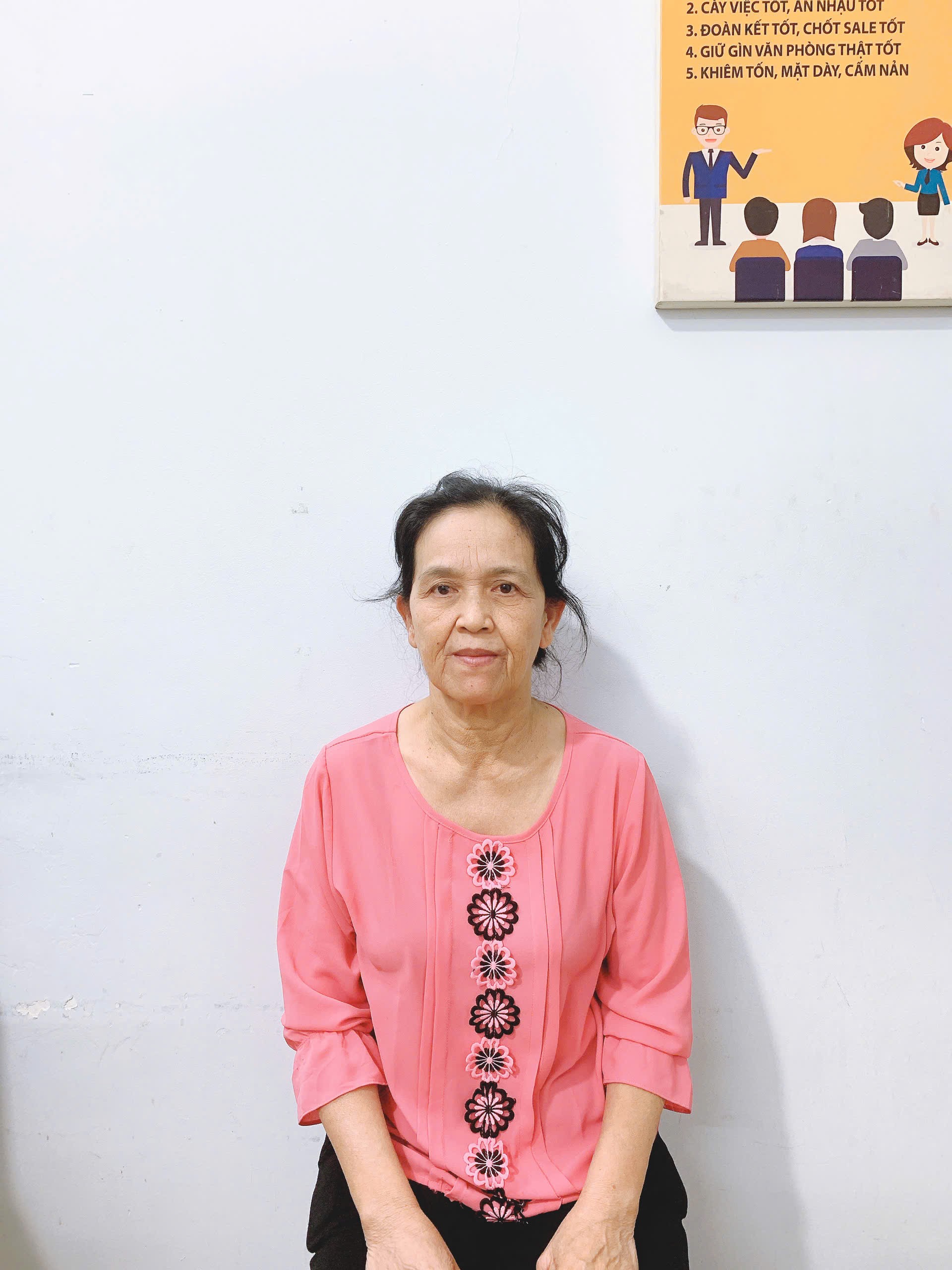 Cô Dần chăm trẻ giỏi