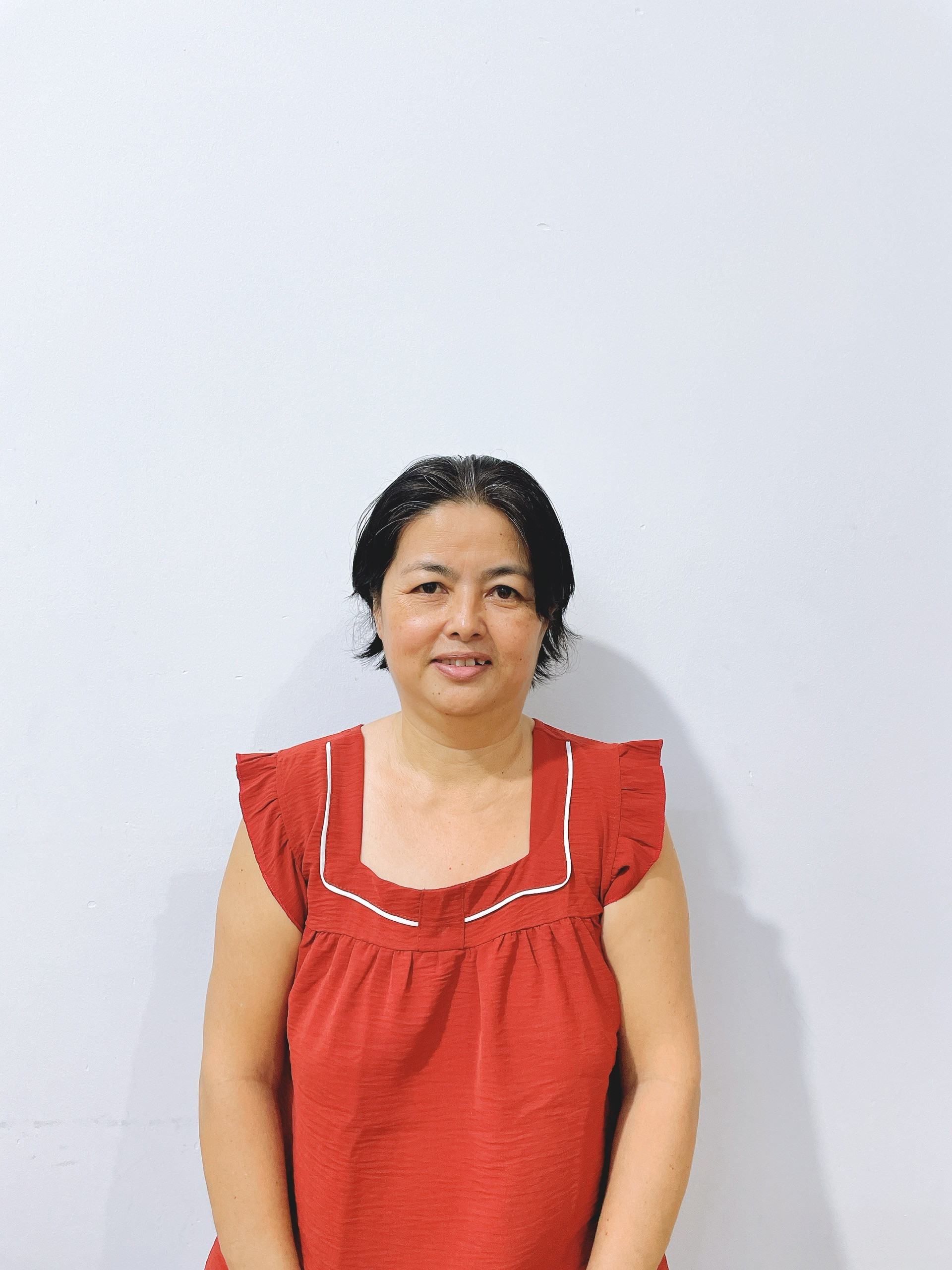 Cô Phượng chuyên chăm em bé