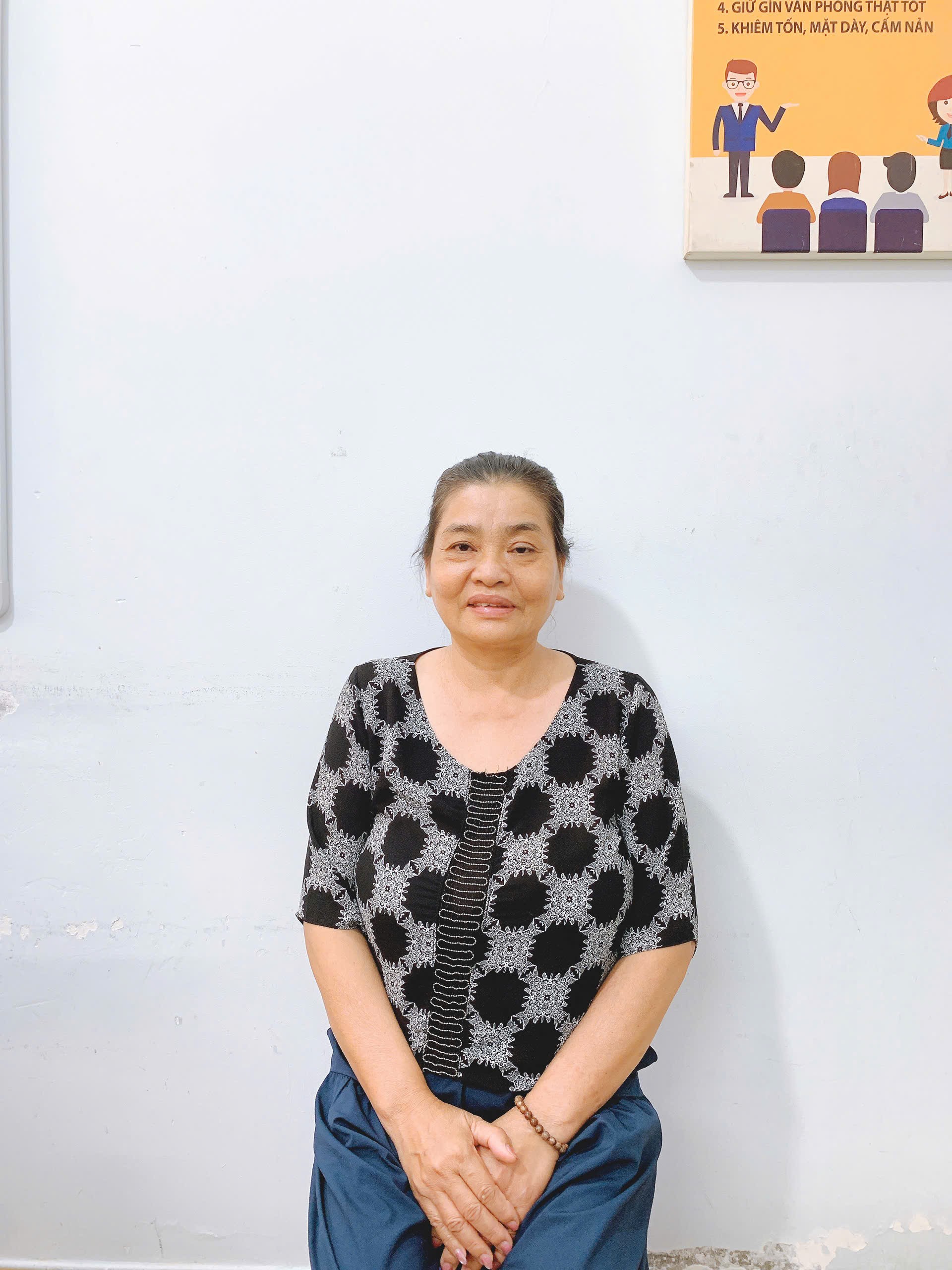 Cô Trang Quê Miền Trung Giỏi Việc Nhà.