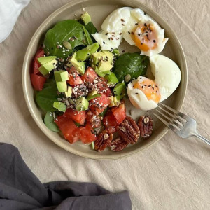 TUYỂN CÔ GIÚP VIỆC NHÀ QUẬN 7 LƯƠNG 10 TRIỆU.