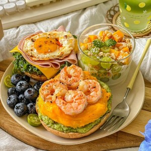 Nhà ở Quận 3, gia đình ít người vui tính cần tìm gấp cô giúp việc đi làm ngay