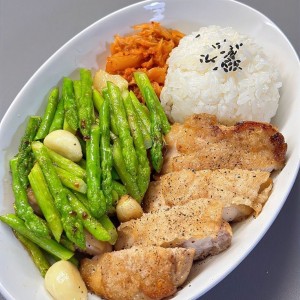 EM TUYỂN GẤP CHỊ VỀ GIÚP VIỆC NHÀ LƯƠNG 10 TRIỆU