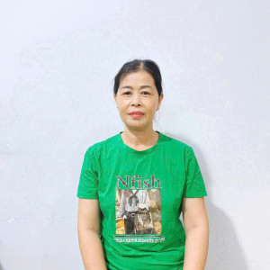 Chị Bích – Sinh năm 1970, quê ở Sóc Trăng - Công việc mong muốn: giúp việc nhà, phụ chăm bé.