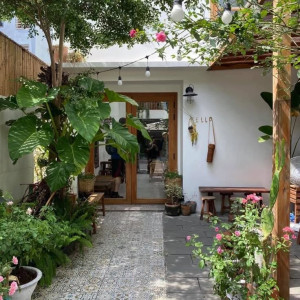 💥Em cần gấp 1 chị sinh năm 199x chăm bé 1 tuổi ở Quận 8💥