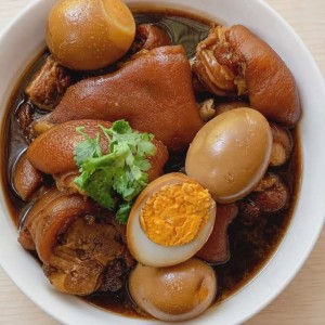 Nhà em đường Thạnh xuân Q12 cần tìm chị giúp việc nhà