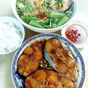 Nhà mẹ đơn thân có bé 6 tuổi cần tuyển cô giúp việc nhà : 0978609760 ( CÓ ZALO)