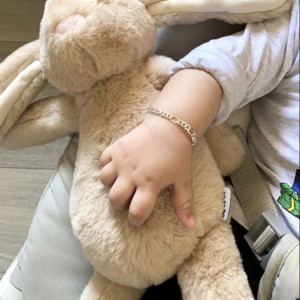 TÌM CÔ CHĂM BÉ Ở LẠI QUẬN 8 LƯƠNG 12 TRIỆU