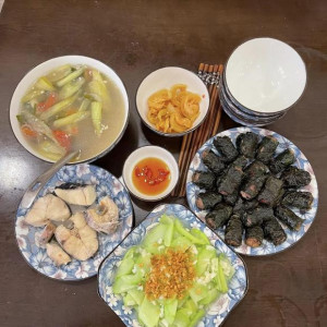 Gia Đình Vợ Chồng Cần Chị Đến Phụ Giúp Việc Nhà