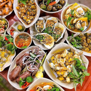 Tuyển phụ quán Ốc – Quận 4