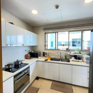 CẦN GẤP CHỊ GIÚP NHÀ DƯỚI 40 TUỔI LÀM NHÀ CHUNG CƯ QUẬN 2