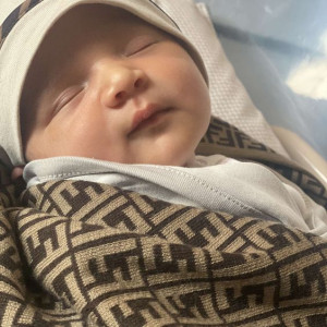 Tìm Chị Chăm Em 4 Tháng Làm Bao Ăn Ở Tại Tân Bình.