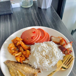 Nhà Em Cần Tìm Chị Giúp Việc Tốt