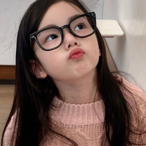 TÌM CÔ CHĂM BÉ ĂN Ở LẠI CÙNG GIA ĐÌNH – QUẬN 10