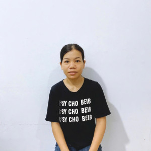 Chị tên Hên - Sinh: 1992 - Quê miền Trung - Việc mong muốn: Phụ quán – Giúp việc nhà – phụ chăm bé