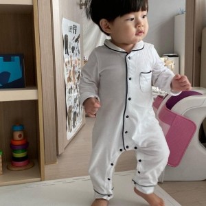 BÉ 1 TUỔI Ở CHUNG CƯ QUẬN 2 CẦN CÔ VỀ CHĂM SÓC BAO ĂN Ở LƯƠNG 11 TRIỆU