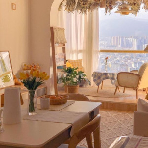 GẤP Ạ EM TUYỂN CHỊ BIẾT ĐI XE MÁY ĐƯA ĐÓN BÉ ĐI HỌC