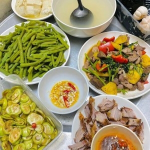 Công việc đi về quận 2